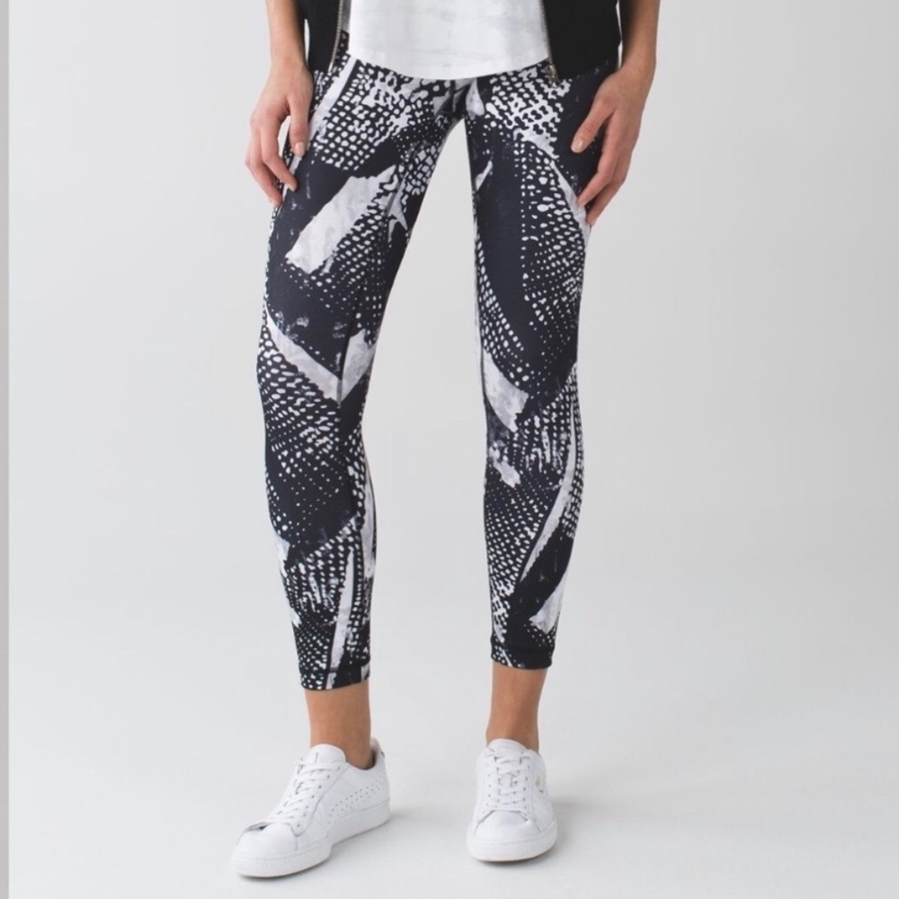 Lululemon High Times printed leggings